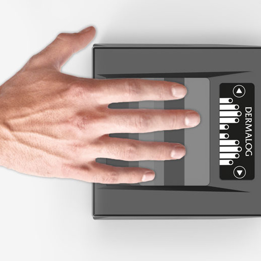 Scanning four finger simultaneously with Fingerprint Scanner ZF10.